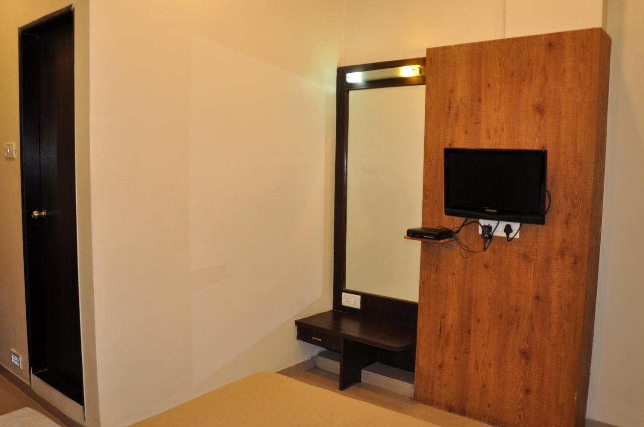 Hotel Atria, Kolhapur Room photo